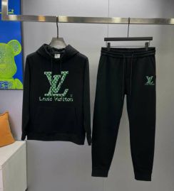 Picture of LV SweatSuits _SKULVM-5XLkdtn5229467